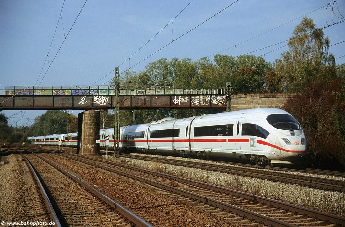 403 - Gröbenzell - 14.10.2001 - ICE 586, München-Hamburg - © Thomas J. Konz  | www.bahnphoto.de